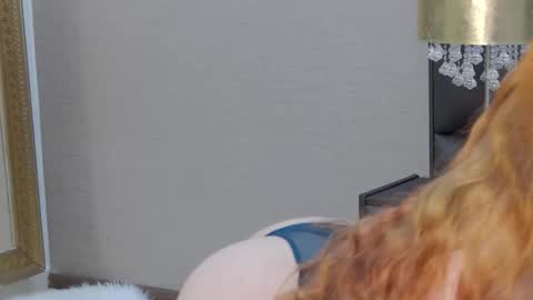 SelenaHanson online show from April 2026 05:09:02 PM