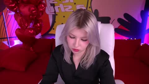 selenairis online show from March 2025 05:18:02 PM