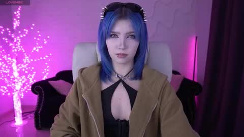 selenairis online show from February 2026 09:29:02 PM