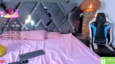 selene__lopez_ online show from September 2025 08:23:01 PM