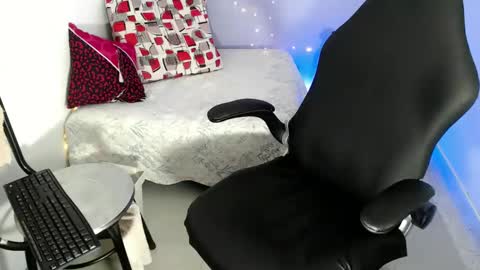 selene online show from January 2025 03:55:02 PM