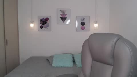 selene_rouse_ online show from May 2026 11:55:01 PM