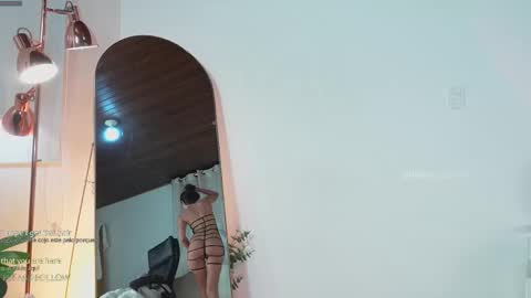  Sel Your Little butterfly  online show from November 2025 01:58:02 AM