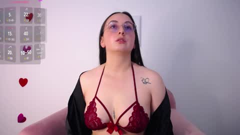 selene_swee online show from April 2026 08:06:02 PM