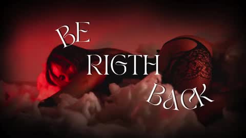 Snapshot of selene_tylor_ chatting on February 2025 11:10:02 PM Selene online show from February 2025 11:10:02 PM