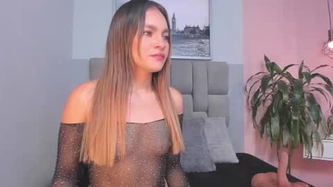 Snapshot of selene_tylor_ chatting on September 2025 11:21:01 PM Selene online show from September 2025 11:21:01 PM