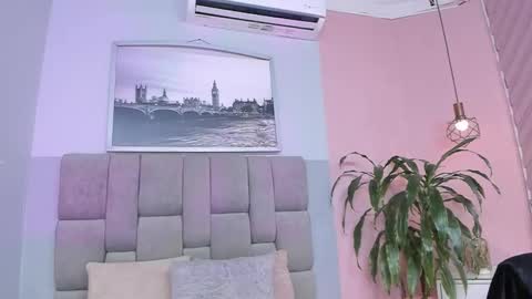 Snapshot of selene_tylor_ chatting on March 2026 03:44:01 AM Selene online show from March 2026 03:44:01 AM