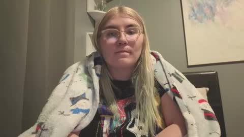 Snapshot of selenebaby chatting on March 2026 03:44:02 AM Selene online show from March 2026 03:44:02 AM