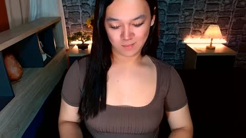 Snapshot of selenesantiago chatting on December 2024 07:04:02 PM joan online show from December 2024 07:04:02 PM