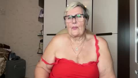 Selenna online show from March 2026 07:51:02 PM