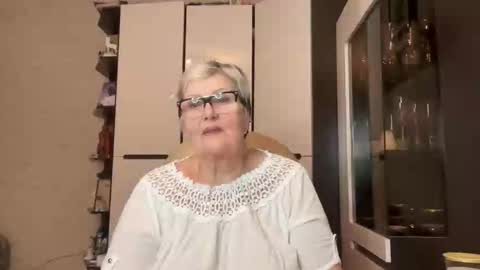 Snapshot of selenna57 chatting on March 2026 08:25:01 PM Selenna online show from March 2026 08:25:01 PM