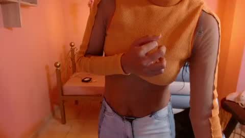 Snapshot of seleny_fitness chatting on July 2026 11:27:01 AM Mayte online show from July 2026 11:27:01 AM
