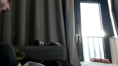 Snapshot of selfiepicdump chatting on January 2025 01:25:02 PM Julian Kinky Bi-guy online show from January 2025 01:25:02 PM