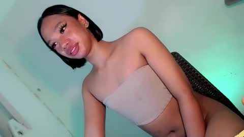 Jessy online show from September 2025 11:01:01 AM