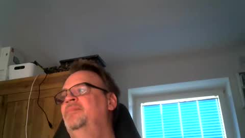 selftest4 online show from October 2025 09:02:01 AM