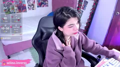 Snapshot of selina_lovers_ chatting on March 2026 07:58:01 AM Selina online show from March 2026 07:58:01 AM