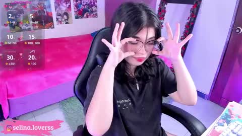 Snapshot of selina_lovers_ chatting on March 2026 03:55:01 AM Selina online show from March 2026 03:55:01 AM