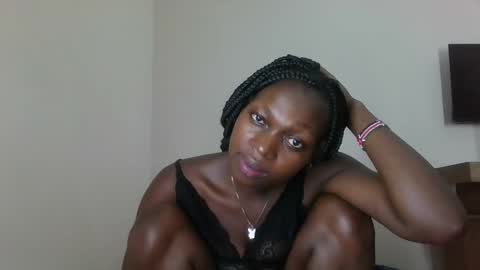 Snapshot of sellinprinces chatting on October 2025 06:15:02 AM sellinprinces online show from October 2025 06:15:02 AM