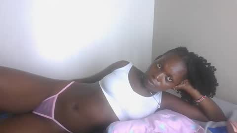 Snapshot of sellinprinces chatting on November 2025 09:06:01 PM sellinprinces online show from November 2025 09:06:01 PM