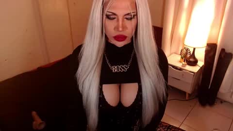 unstappable queen kate online show from February 2026 09:07:01 PM