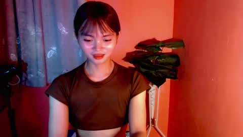 sensational_yeng online show from November 2025 07:12:01 PM