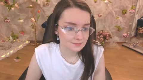 Snapshot of sensemysoul chatting on June 2026 06:20:01 PM sensemysoul online show from June 2026 06:20:01 PM