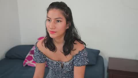 senssual_goddess online show from February 2025 08:10:02 PM