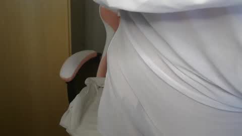 Snapshot of sensual_cris chatting on April 2026 12:51:02 PM CRIS online show from April 2026 12:51:02 PM