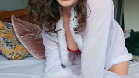 Snapshot of sensual_jassmine chatting on December 2024 11:38:02 AM Jasmine online show from December 2024 11:38:02 AM