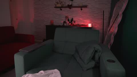 Snapshot of sensual_jassmine chatting on January 2025 04:11:02 PM Jasmine online show from January 2025 04:11:02 PM