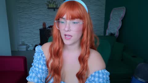 Snapshot of sensual_jassmine chatting on January 2025 01:46:01 PM Jasmine online show from January 2025 01:46:01 PM