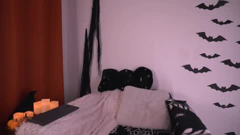 Snapshot of sensual_jassmine chatting on October 2025 05:02:02 PM Jasmine online show from October 2025 05:02:02 PM