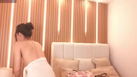 Snapshot of sensual_kim77 chatting on June 2026 12:36:02 PM Sensual Kim77 online show from June 2026 12:36:02 PM