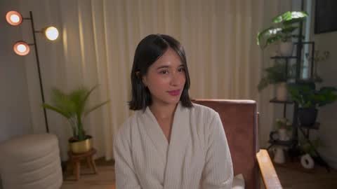 Maria- OF sensual bee online show from December 2024 10:32:01 PM