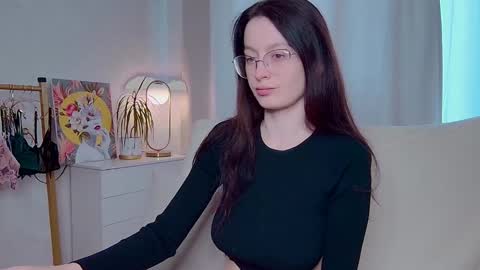 Snapshot of sensuallucy233 chatting on June 2026 10:40:01 AM sensuallucy233 online show from June 2026 10:40:01 AM