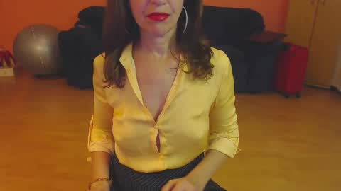 Snapshot of sensualmyra chatting on May 2026 11:59:02 AM sensualmyra online show from May 2026 11:59:02 AM