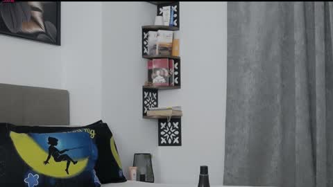 Snapshot of sensualwoman4u chatting on January 2025 05:59:01 PM Tina online show from January 2025 05:59:01 PM