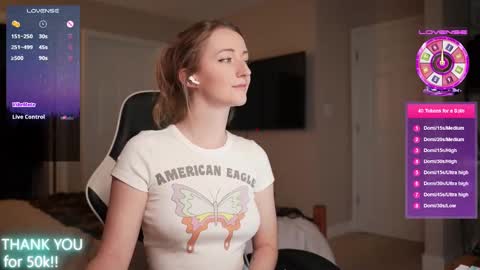 SeraLeeXXX online show from January 2025 08:31:02 PM