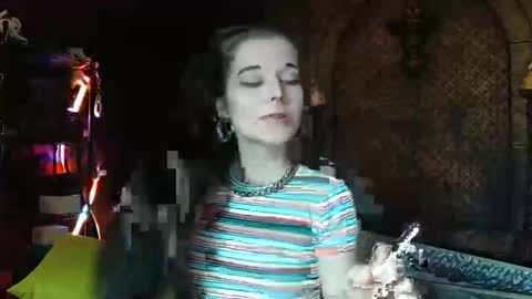 Snapshot of seraphinmunster chatting on April 2026 09:34:01 PM Seraphin Munster online show from April 2026 09:34:01 PM