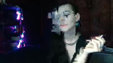 Snapshot of seraphinmunster chatting on April 2026 10:51:02 PM Seraphin Munster online show from April 2026 10:51:02 PM