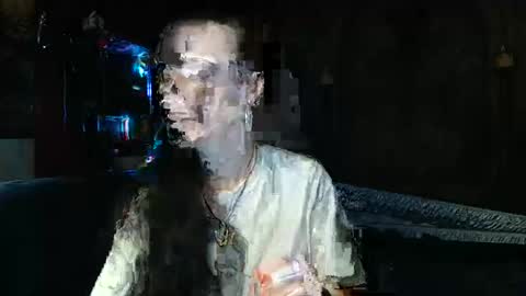 Snapshot of seraphinmunster chatting on May 2026 05:43:02 PM Seraphin Munster online show from May 2026 05:43:02 PM