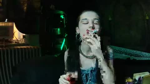 Snapshot of seraphinmunster chatting on May 2026 10:52:02 PM Seraphin Munster online show from May 2026 10:52:02 PM