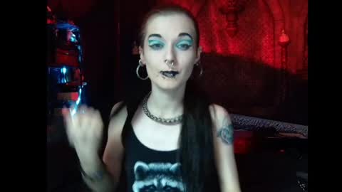 Snapshot of seraphinmunster chatting on June 2026 04:57:02 PM Seraphin Munster online show from June 2026 04:57:02 PM