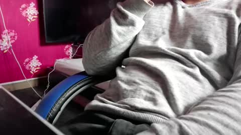 Snapshot of serdarren1992 chatting on September 2025 10:53:02 AM serdarren1992 online show from September 2025 10:53:02 AM