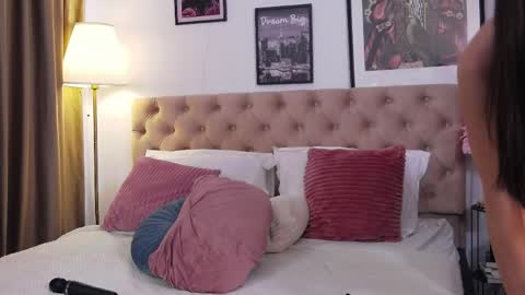 Snapshot of serendipity31 chatting on April 2026 11:40:02 AM serendipity31 online show from April 2026 11:40:02 AM