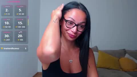 Snapshot of serenesophi chatting on September 2025 12:23:01 AM SereneSophi online show from September 2025 12:23:01 AM