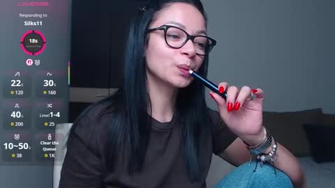 Snapshot of serenesophi chatting on March 2026 03:11:01 AM SereneSophi online show from March 2026 03:11:01 AM