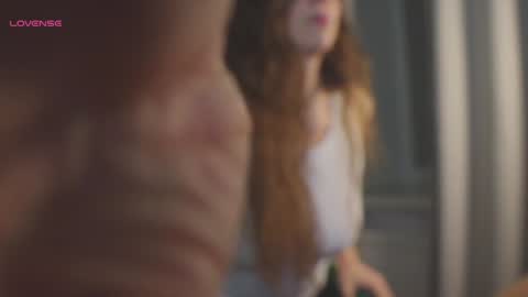 Snapshot of sereta_fin chatting on December 2024 02:04:01 PM Hey Guys and Girls non-binary personalities Im Sereta online show from December 2024 02:04:01 PM