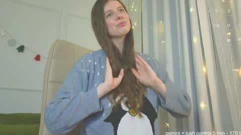 Snapshot of sereta_fin chatting on December 2024 01:47:01 PM Hey Guys and Girls non-binary personalities Im Sereta online show from December 2024 01:47:01 PM