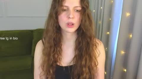 Snapshot of sereta_fin chatting on March 2025 10:37:01 AM Hey Guys and Girls non-binary personalities Im Sereta online show from March 2025 10:37:01 AM